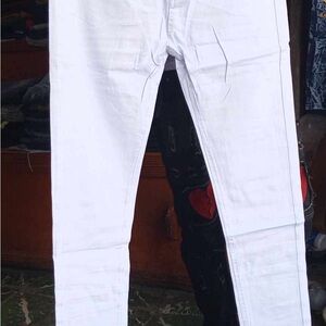 White Skinny Jeans with Classic Denim Texture